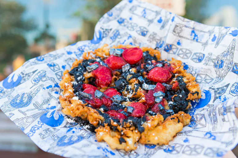 Feel the Force with these Star Wars Eats and Treats at Disney Parks 19 Feel the Force with these Star Wars Eats and Treats at Disney Parks 18