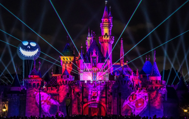 Oogie Boogie Bash and Other Halloween Fun Returns to Disneyland this Fall 2 Oogie Boogie Bash and Other Halloween Fun Returns to Disneyland this Fall 1