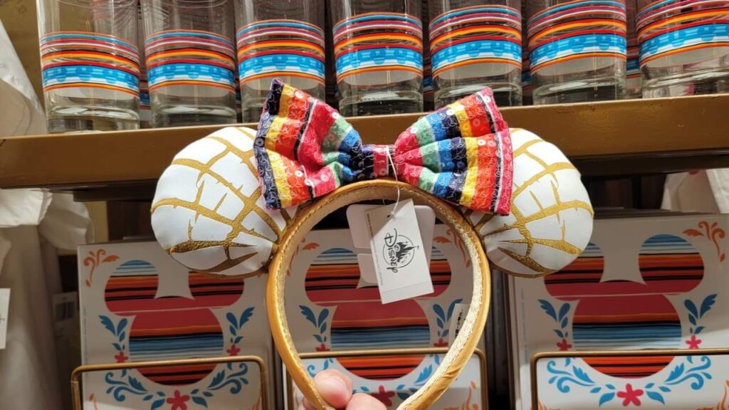 Newest Minnie Ears You Can Find At Walt Disney World And ShopDisney! 9 Minnie Ears