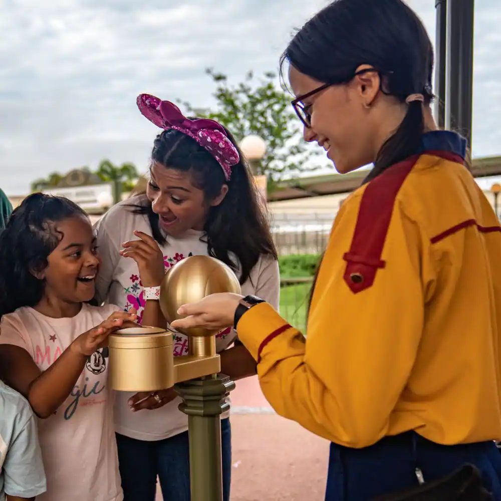 Experience More Magic With All The New Features On Your MagicBand+! 5 MagicBand+