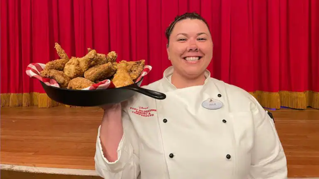 Meet the Chef Behind the Famous Fried Chicken from Hoop-Dee-Doo Musical Revue 2 fried chicken