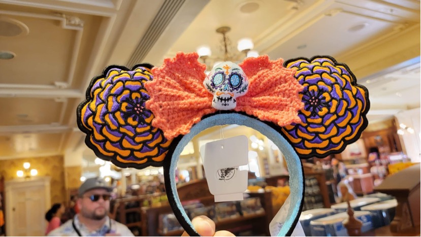 Super Cute Minnie Ears Available At Walt Disney World Right Now! 5 Minnie Ears