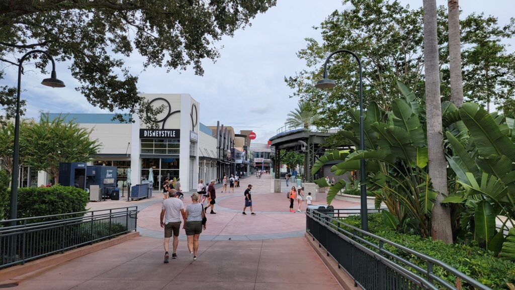 How Often Does Disney World Close for Hurricanes? 3 How Often Does Disney World Close for Hurricanes? 3