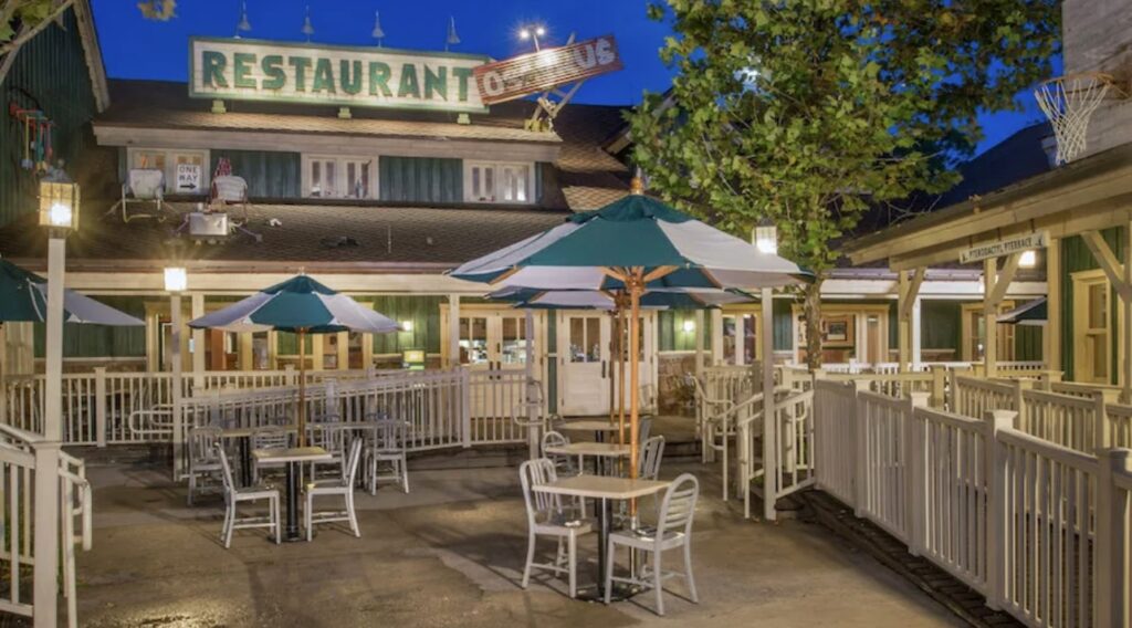Top 10 WORST Disney World Restaurants according to Yelp 2 Top 10 WORST Disney World Restaurants according to Yelp 2