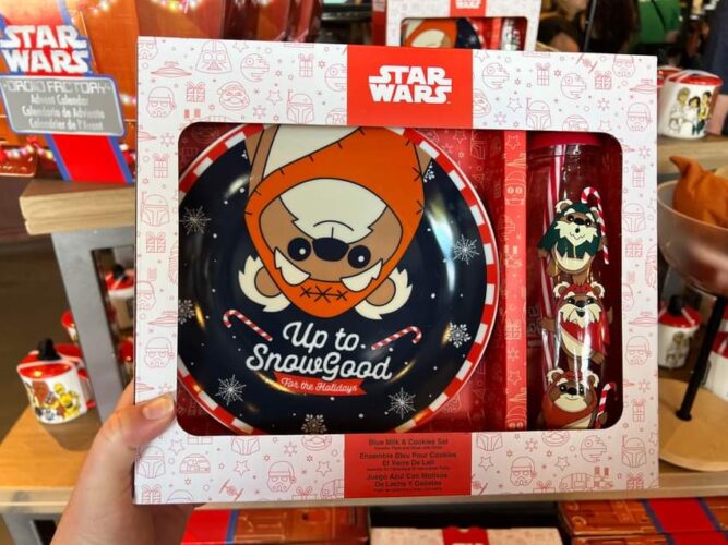 Disney Delivers With The Holiday Merchandise At Disney World And ShopDisney! 21 Holiday merchandise