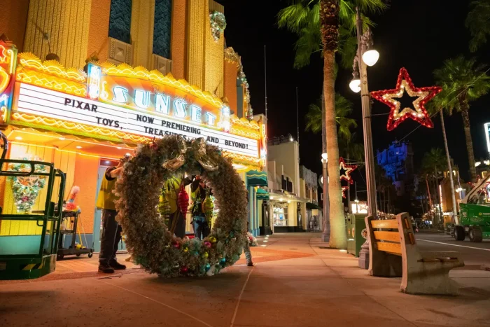 The Magical Holiday Season Has Officially Begun At Walt Disney World! 9 Walt Disney World