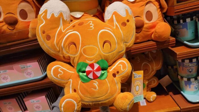 Disney Delivers With The Holiday Merchandise At Disney World And ShopDisney! 44 Holiday merchandise