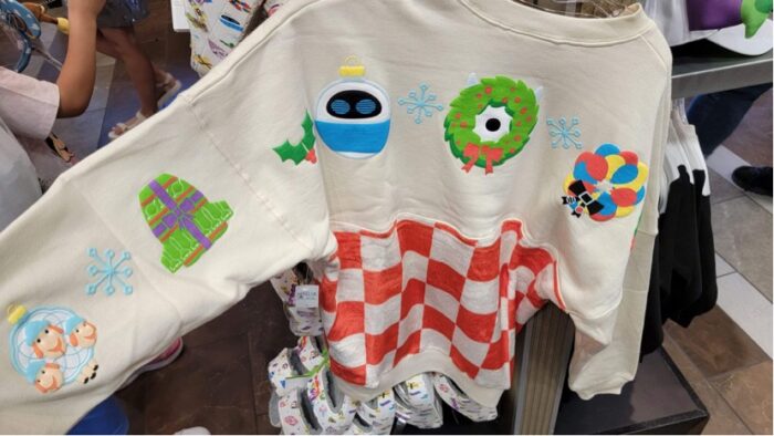 Disney Delivers With The Holiday Merchandise At Disney World And ShopDisney! 16 Holiday merchandise