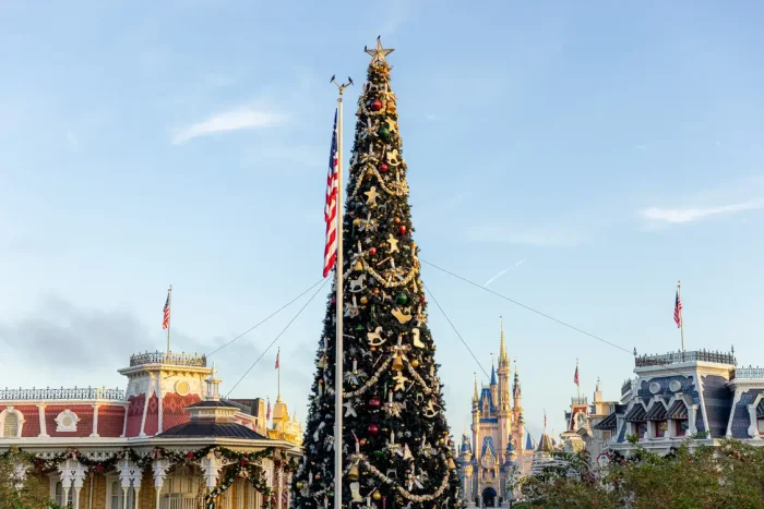 The Magical Holiday Season Has Officially Begun At Walt Disney World! 1 Walt Disney World