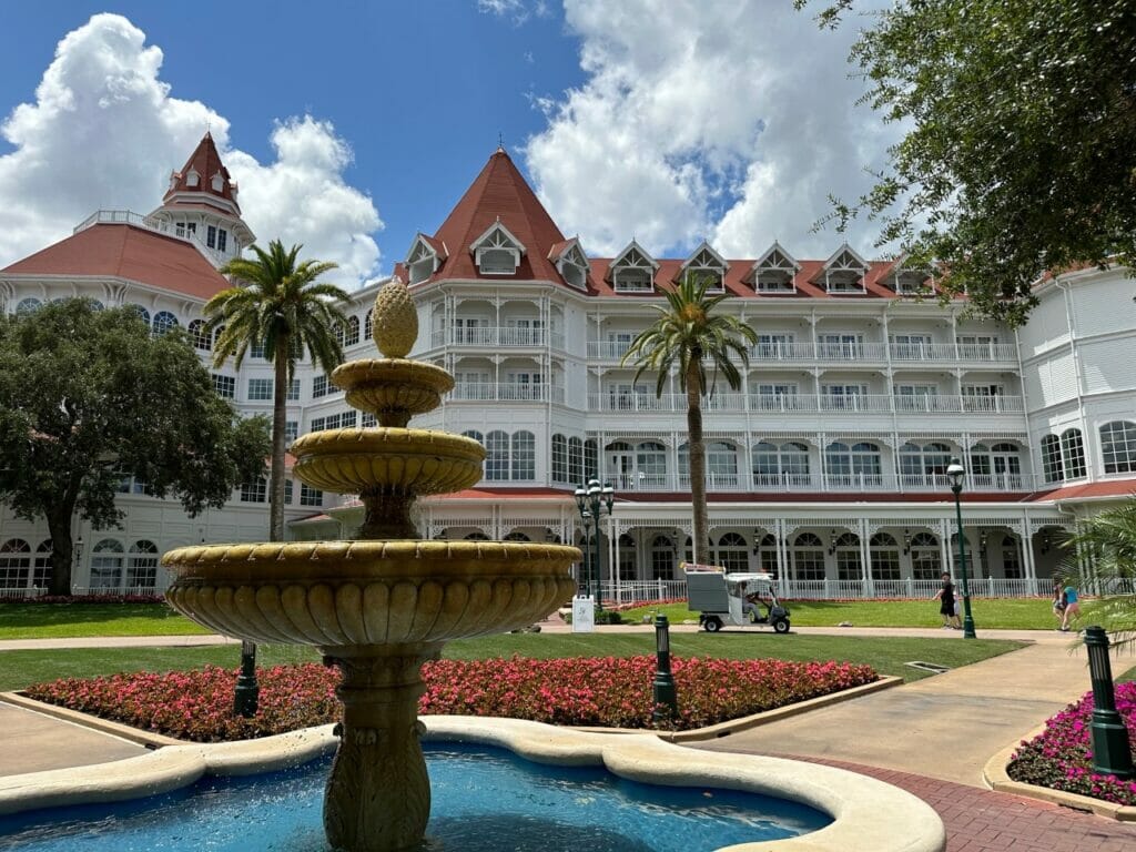 Top 9 Free Activities at Walt Disney World 3 Deluxe Resorts