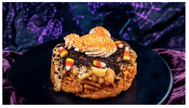 Delicious Halloween Eats and Treats at Disneyland Resort 2023 7 funnel cake