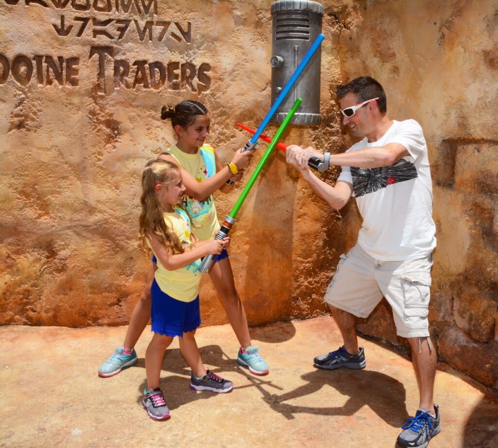 Money and Time-Saving Hacks to Galaxy's Edge 10 2985AB70 130C 4117 8799 5517FBE7764D