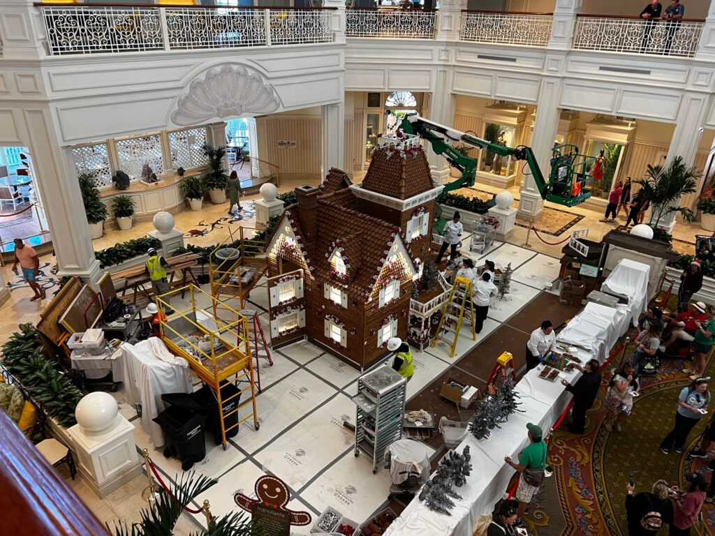 Ten Scrumptious Facts about the Grand Floridian Gingerbread House 2 397957208 210724425383428 5532006920049423915 n