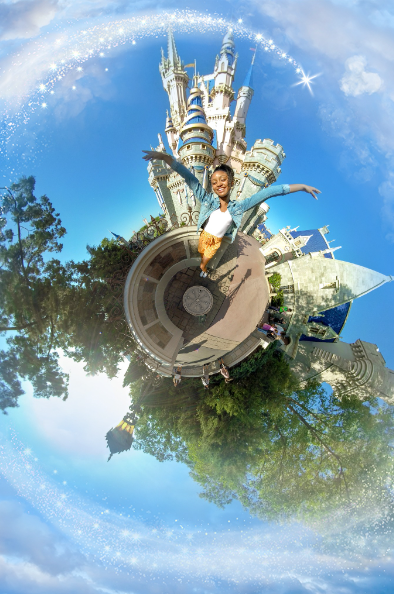 Top 20 Disney PhotoPass Photo Ops of 2023 2 tiny world