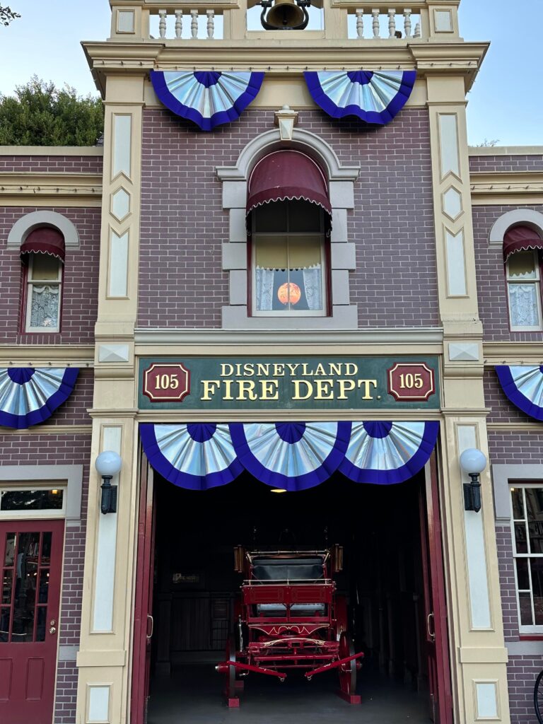 Top 10 Quiet Spots at the Disneyland Resort 4 fire dept