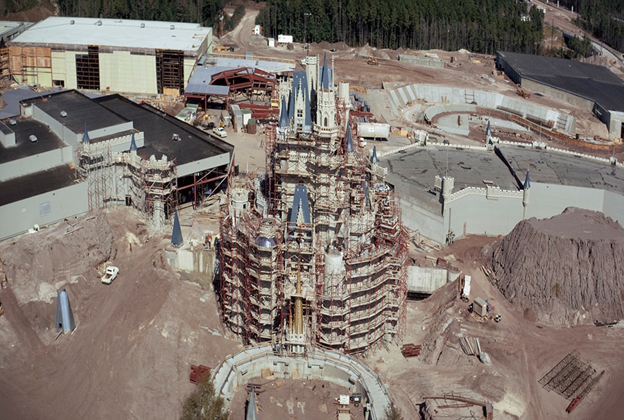 A Glimpse into History: 7 Rare Photos from Walt Disney World's Groundbreaking 1 walt disney world