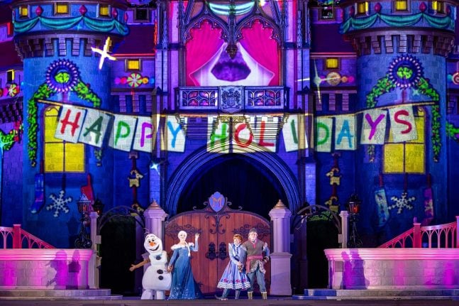Mickey's Back! A Look at Walt Disney World's Returning & New Holiday Events (2024) 11 frozen holidays