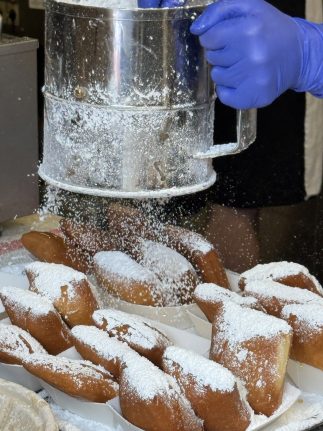 Beignet Bonanza: A Delicious Guide to Disney World's Sweet Treats 7 bbbb