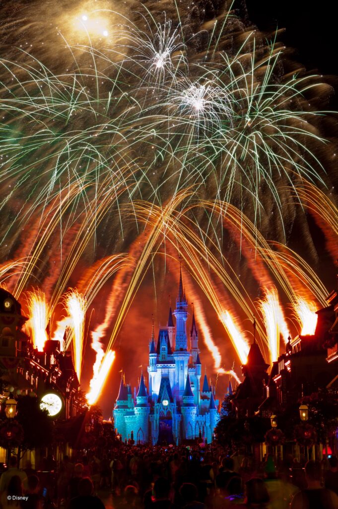 Must-See Fireworks at Walt Disney World 2 Walt Disney World Photo Gallery Disc