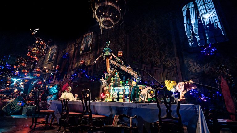 Crafting the Haunted Mansion Holiday Gingerbread House 1 haunted mansion
