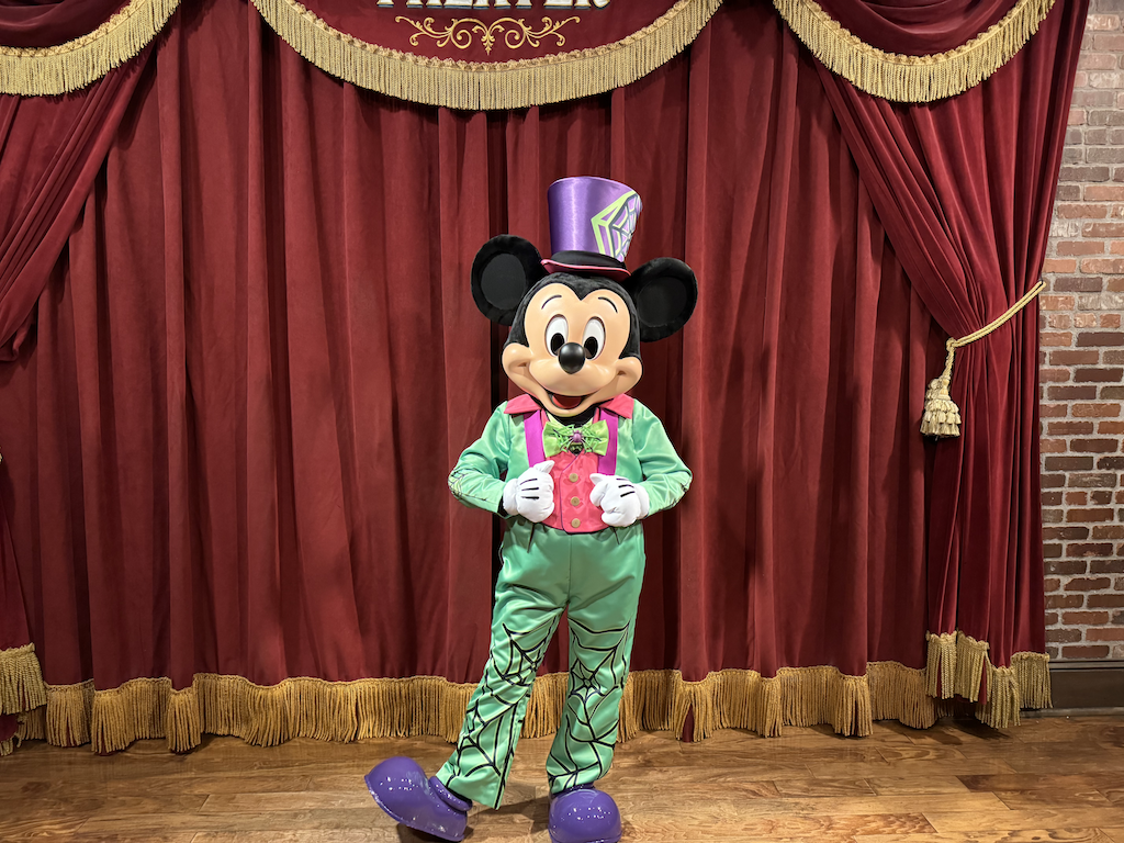 Comparing Mickey's Not-So-Scary Halloween Party and Universal Orlando Halloween Horror Nights: Which Halloween Event Is Right for You? 3 mickey new halloween outfit
