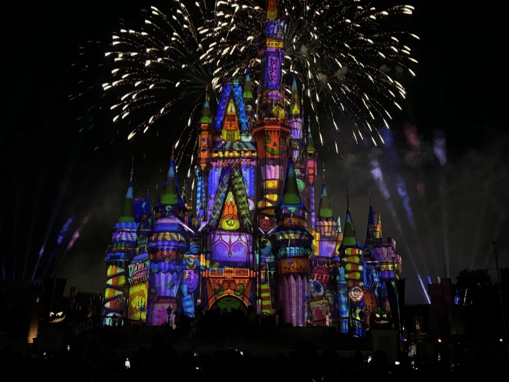 Top 5 Must-Do Activities at Mickey’s Not-So-Scary Halloween Party 10 mickey not so scary halloween party fireworks
