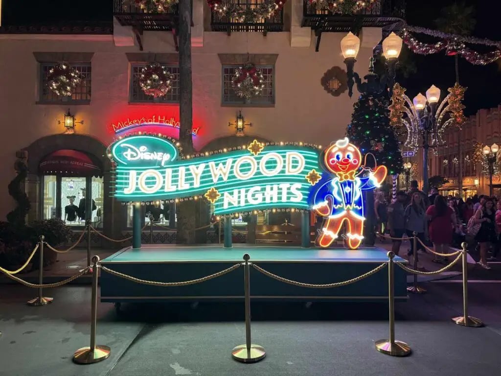 Christmas vs. Halloween: Why Disney World Shines Brighter During the Holidays 7 christmas24