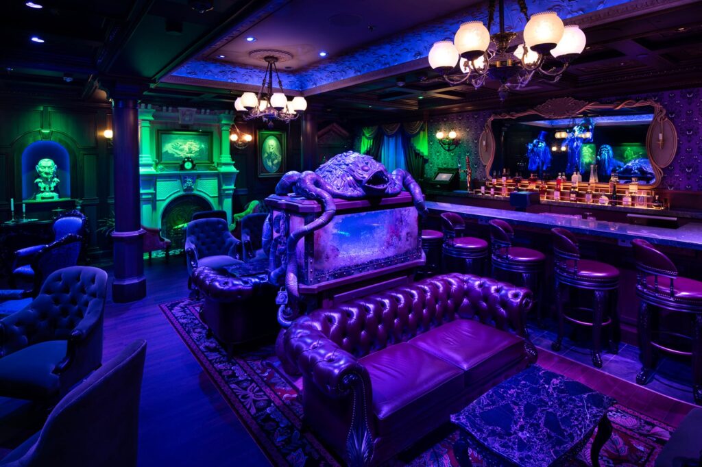 Disney Treasure: A Sneak Peek Inside 9 hm parlor
