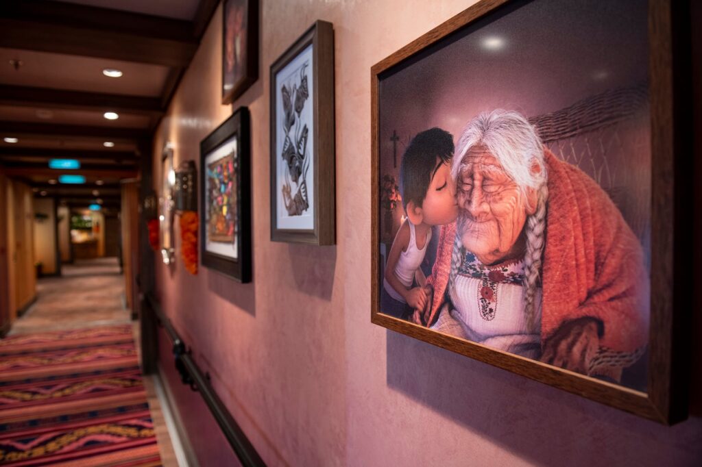 Disney Treasure: A Sneak Peek Inside 21 miguel