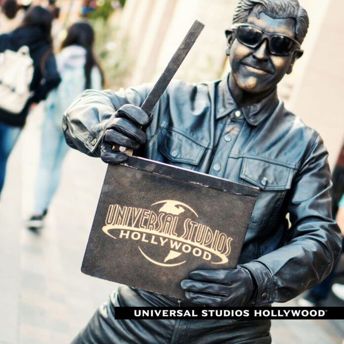 Social_ClapboardMan 1080x1080_ush Social ClapboardMan 1080x1080 ush