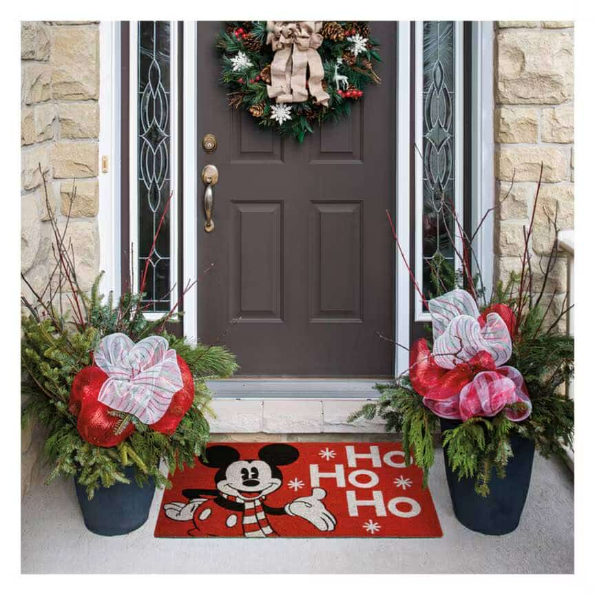 Aldi Adds Festive Cheer with Disney Christmas Home Goods 19 aldixmas17