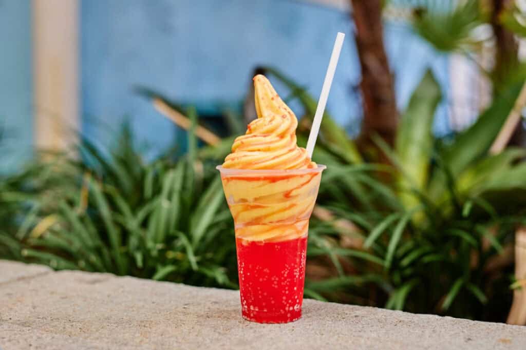 Not to be missed Valentine's Day Treats at Walt Disney World & Disneyland 8 Valentine's Day Treats