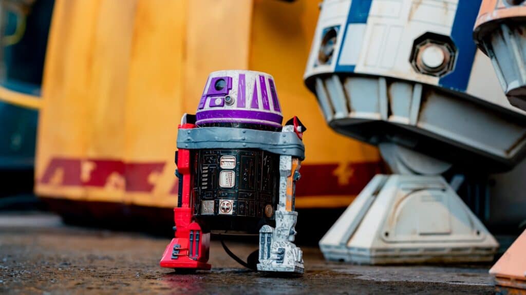 Everything You Need to Know About Season of the Force at Disneyland 15 droid
