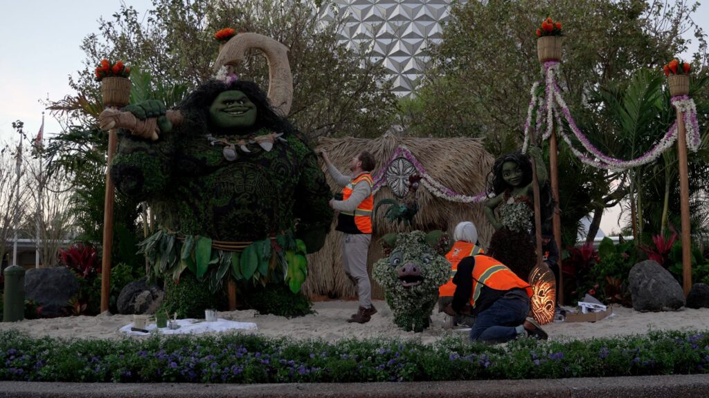Topiaries at EPCOT Flower & Garden Festival Celebrate 30 Years of Innovation 2 Topiaries at EPCOT Flower & Garden Festival Celebrate 30 Years of Innovation 2