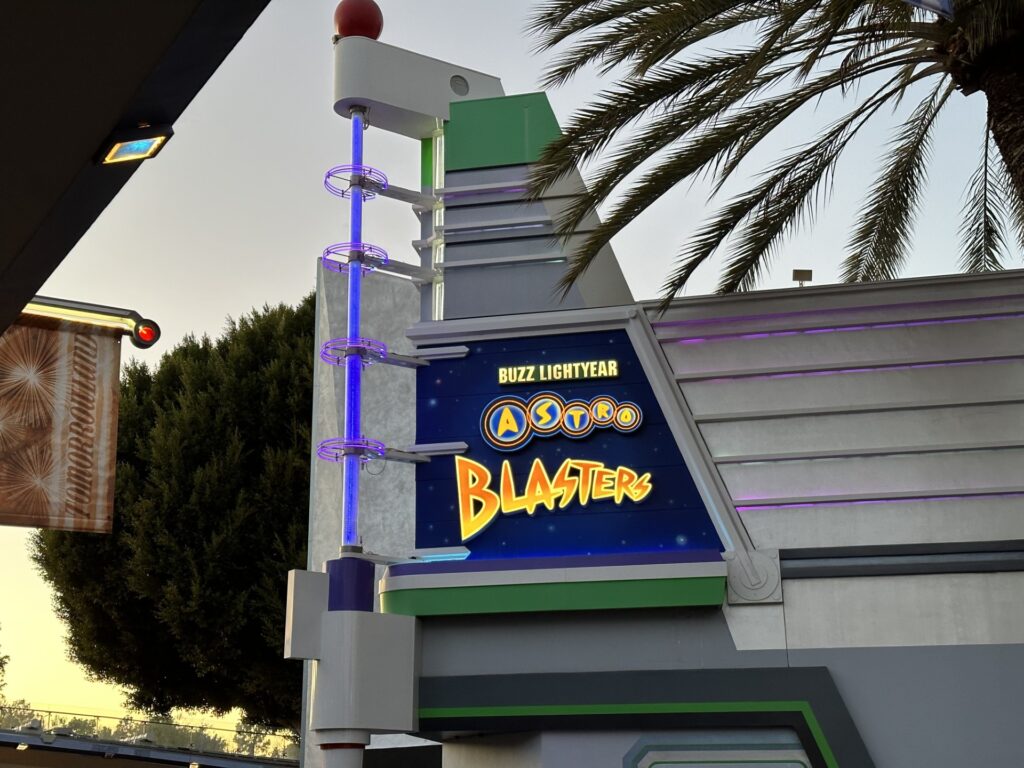 Buzz Lightyear Astro Blasters Turns 20 at Disneyland 2 Buzz Lightyear Astro Blasters Turns 20 at Disneyland 1