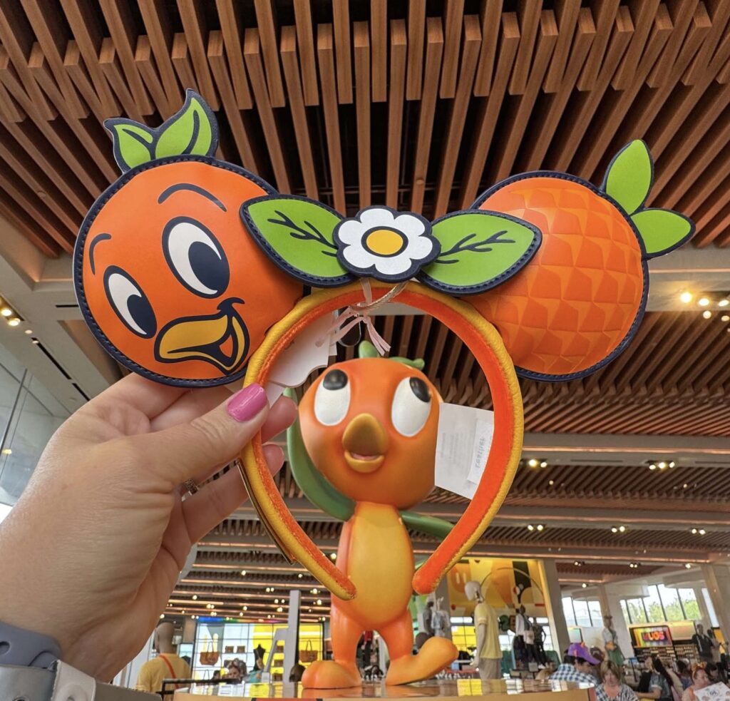 The Epcot Flower and Garden Festival Merchandise Collections Are Buzzing with Style and Blooming with Charm! 6 Epcot Flower and Garden Festival Merchandise Collections
