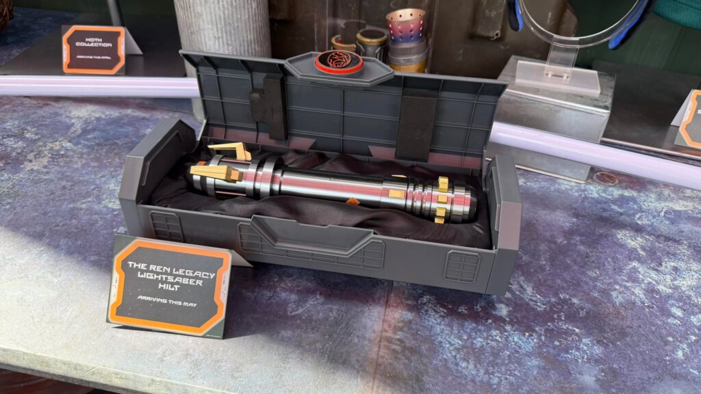 Disneyland's Season of the Force: Our Full Review 25 Disneyland's Season of the Force: Our Full Review 24