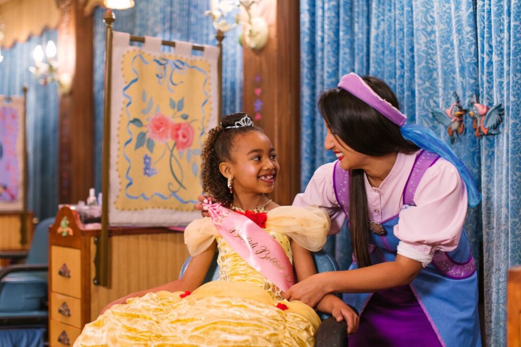 How to Plan the Ultimate Disneyland Getaway 5 How to Plan the Ultimate Disneyland Getaway 1
