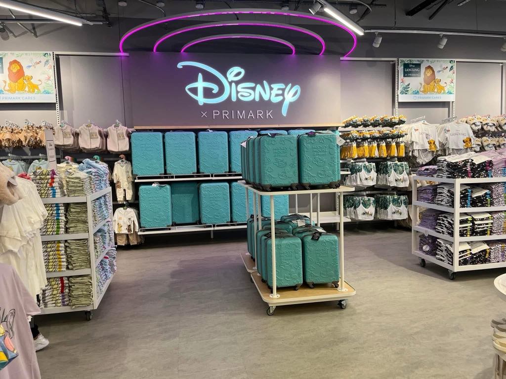 Top 5 Stores for Disney Treasures Outside the Parks 4 Top 5 Stores for Disney Treasures Outside the Parks 4