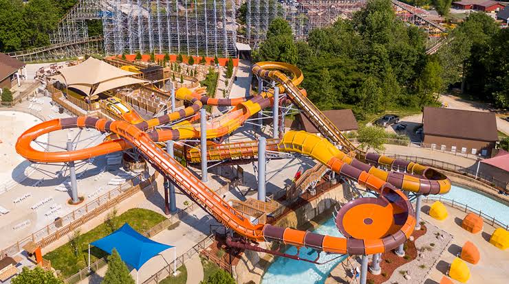 Make a Splash: The Top 10 Outdoor Water Parks You Need to Visit in the US! 5 Top 10 Outdoor Water Parks