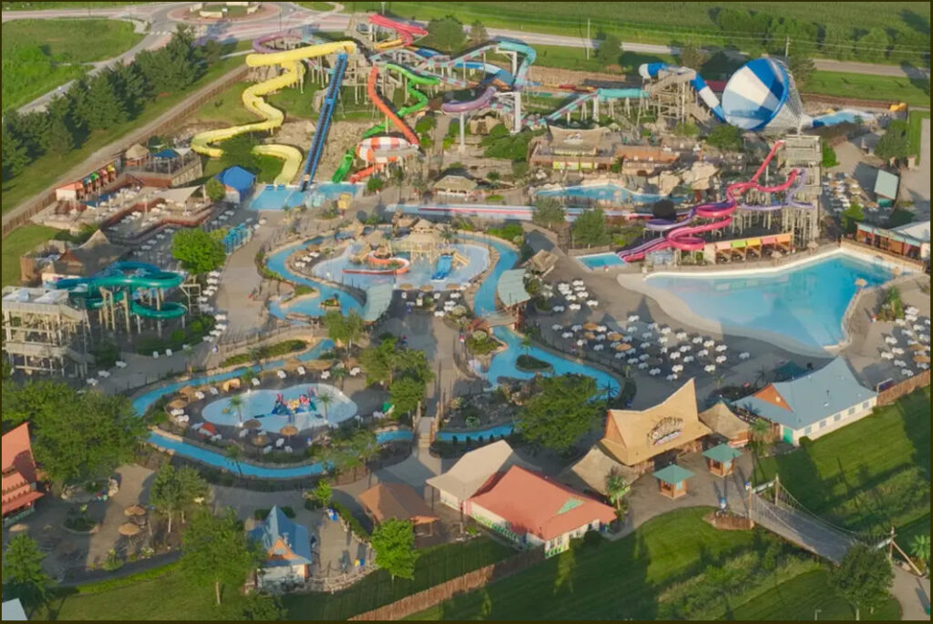 Make a Splash: The Top 10 Outdoor Water Parks You Need to Visit in the US! 6 Top 10 Outdoor Water Parks