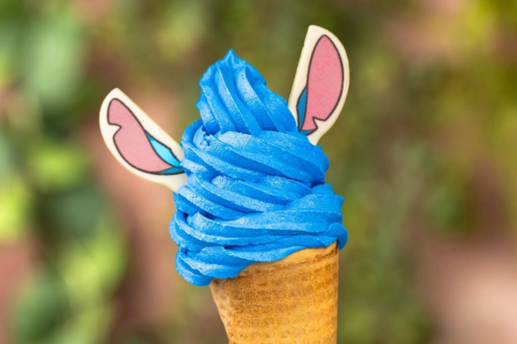 Stitch-Themed Fun Crashes into Disney Destinations Around the Globe 11 Stitch-Themed Fun Crashes into Disney Destinations Around the Globe 11
