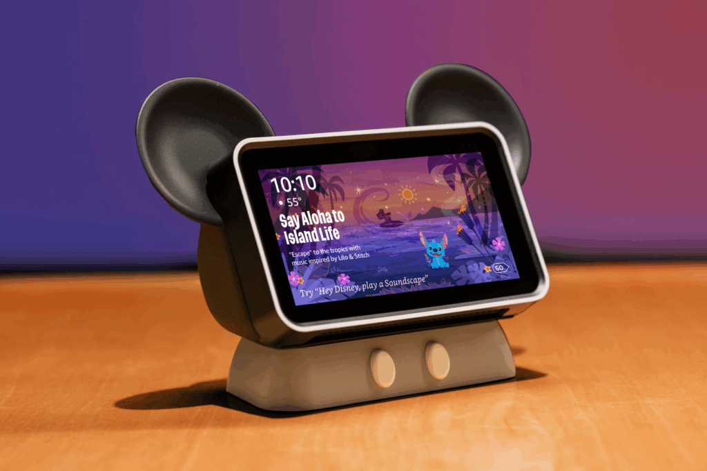 Stitch-Themed Fun Crashes into Disney Destinations Around the Globe 5 Stitch-Themed Fun Crashes into Disney Destinations Around the Globe 5