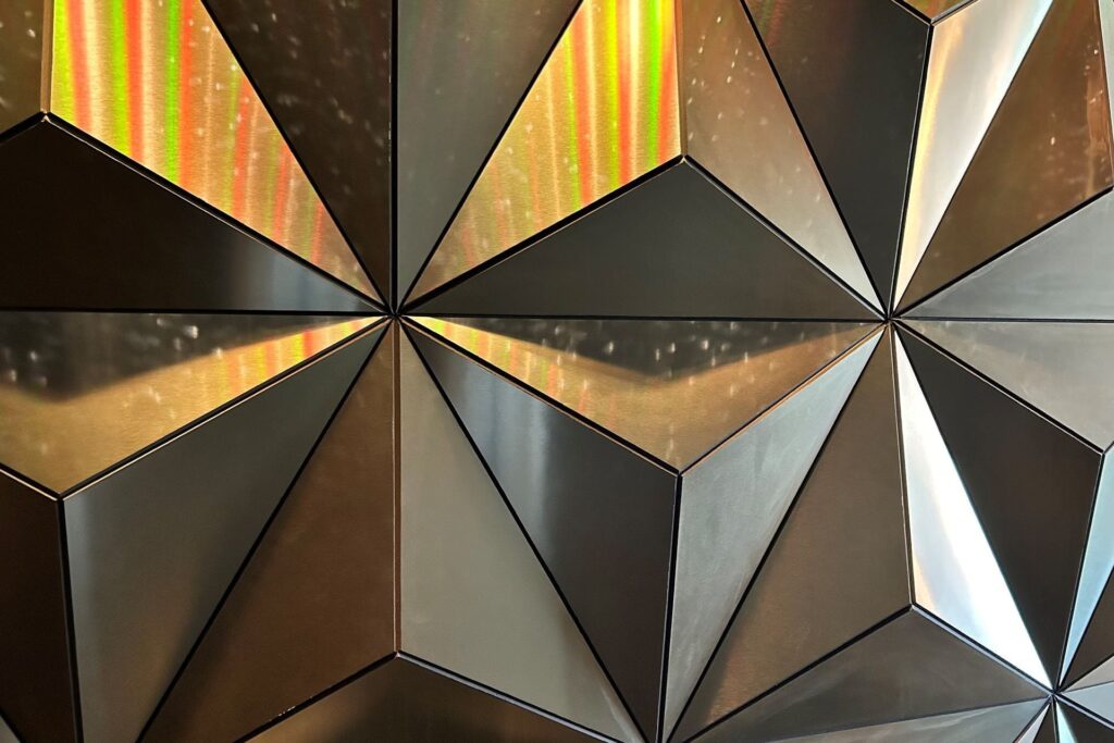 An Inside Look at EPCOT's Newest Lounge: GEO-82 4 GEO-82