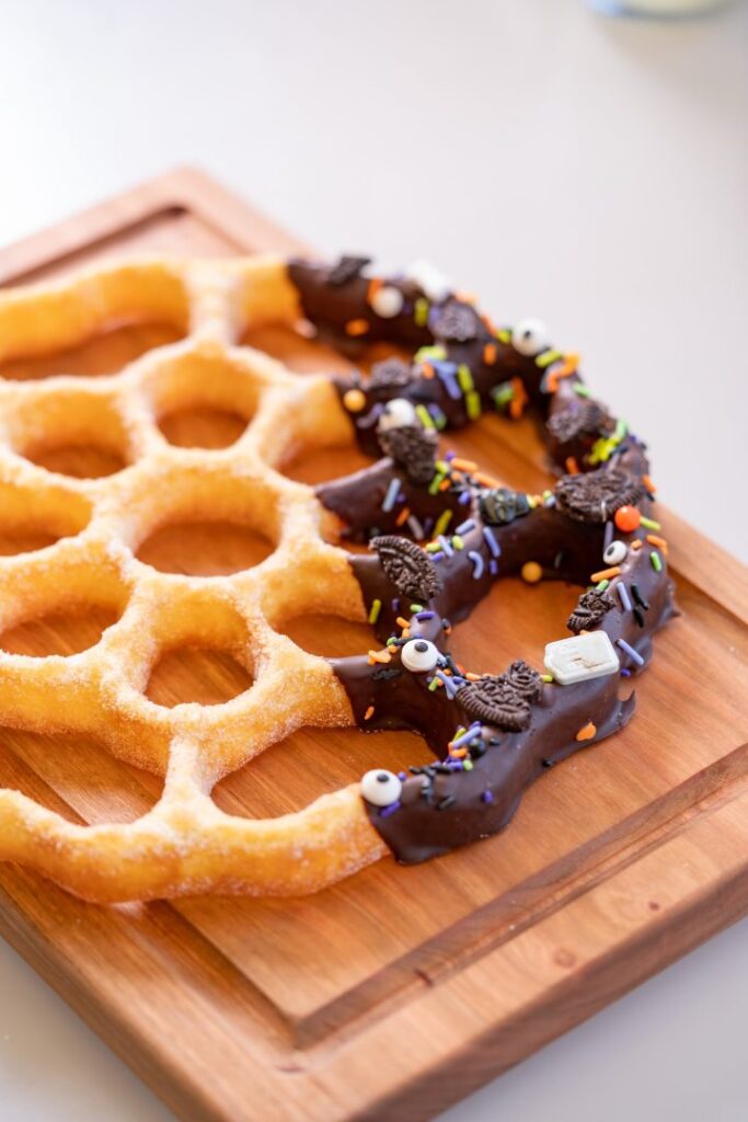 Disneyland Resort Halloween Food Guide 2025 156