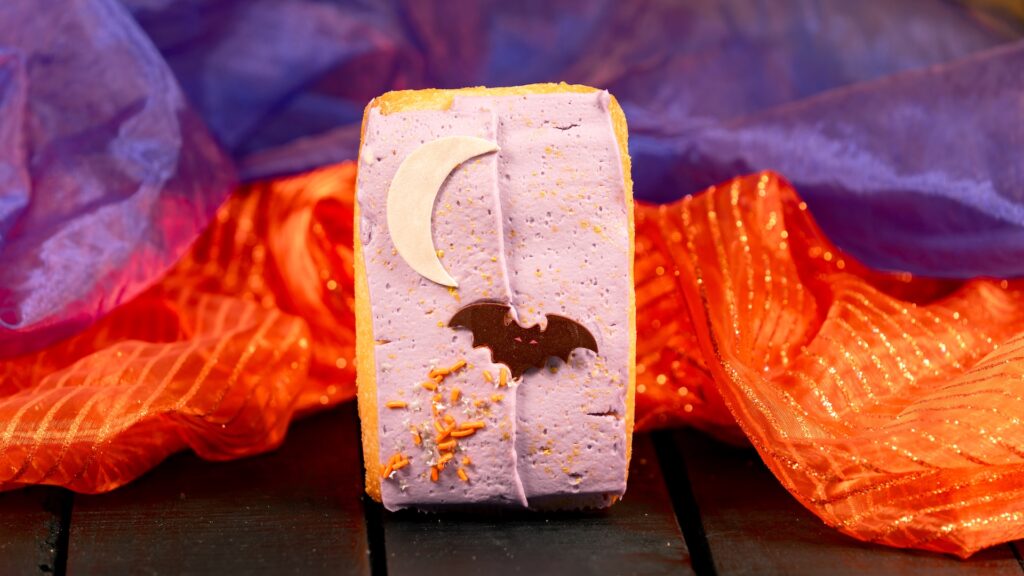 Disneyland Resort Halloween Food Guide 2025 27