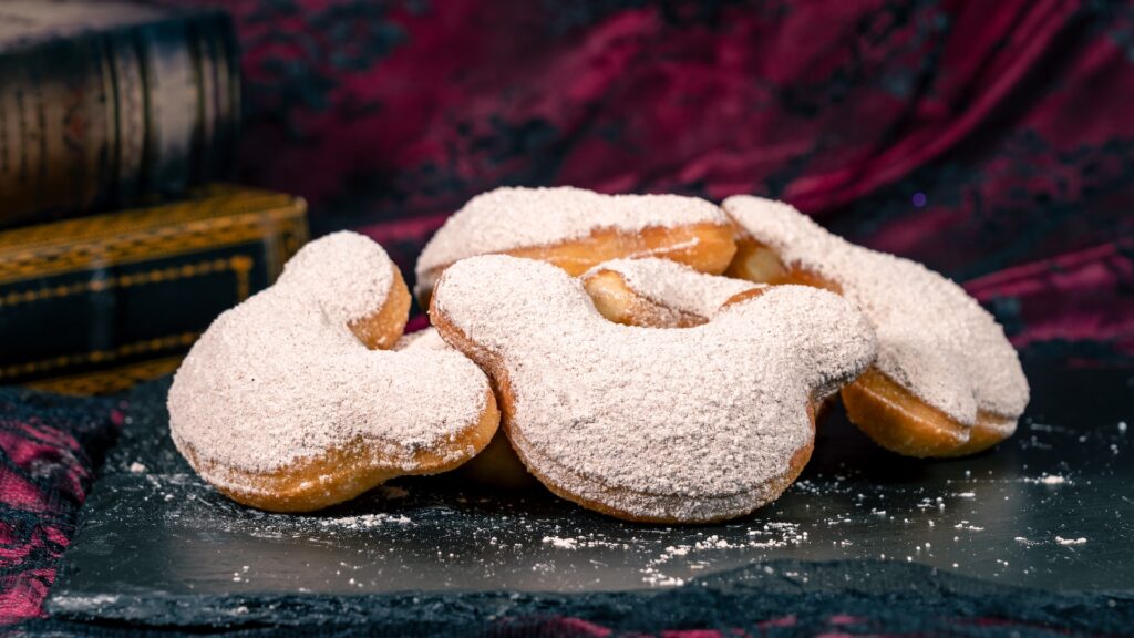 Disneyland Resort Halloween Food Guide 2025 36