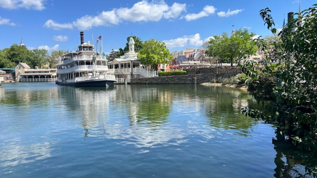 Saying Farewell to Rivers of America in the Magic Kingdom 2 Saying Farewell to Rivers of America in the Magic Kingdom 2