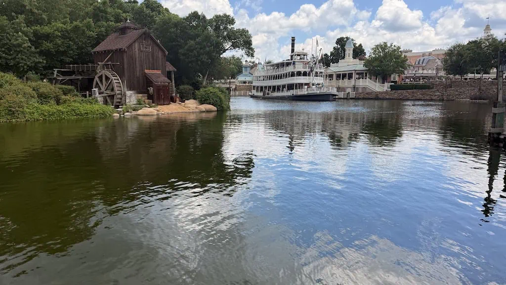Tom Sawyer Island and Liberty Square Riverboat Officially Closed at Magic Kingdom 2 Tom Sawyer Island and Liberty Square Riverboat Officially Closed at Magic Kingdom 1