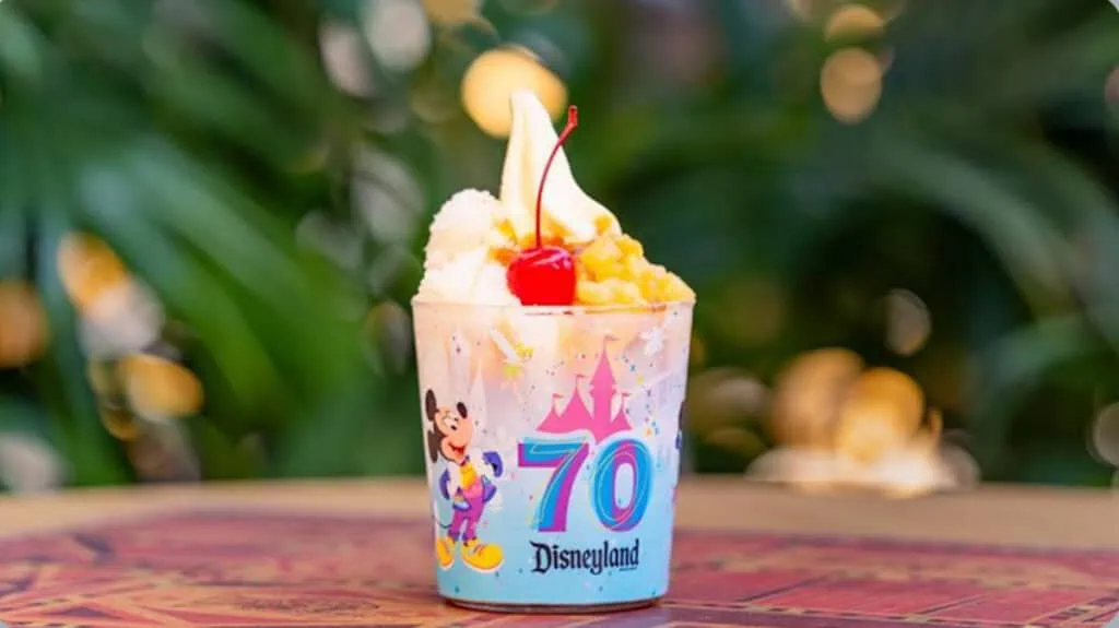 Get Ready to Pucker Up! Disneyland Just Dropped a Brand-New DOLE Whip Peach Flavor! 3 DOLE Whip Peach Flavor